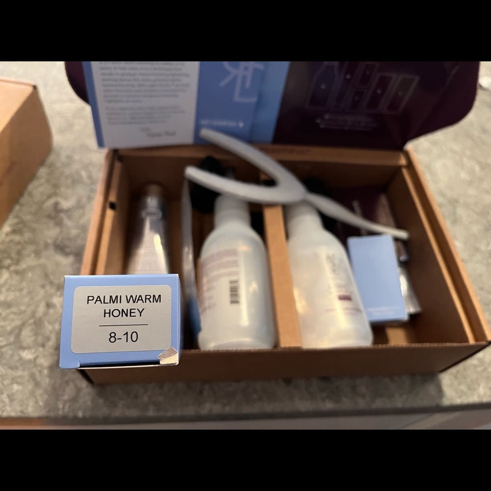 Madison Reed- light work balayage kit